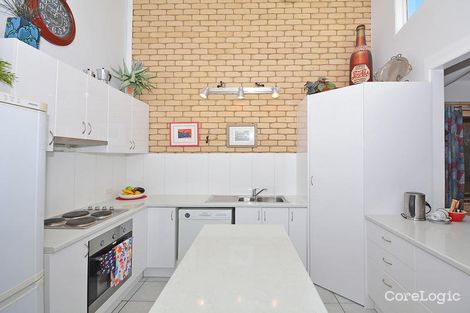 Property photo of 4/16 Campbell Street Torquay QLD 4655
