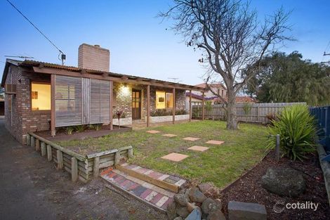 Property photo of 26 Nabilla Avenue Seaford VIC 3198