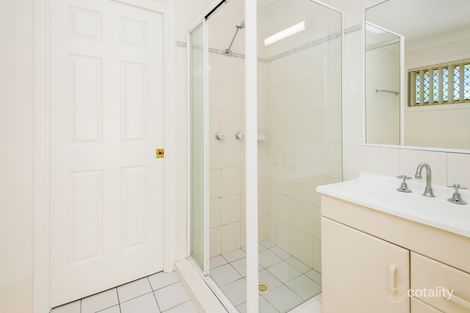 1/427 Oxley Dr, Runaway Bay, QLD 4216