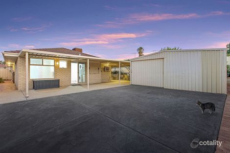Property photo of 21 Torenia Way Yangebup WA 6164