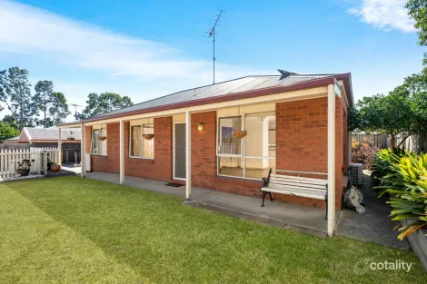 2/14 Milton St, Bannockburn, VIC 3331