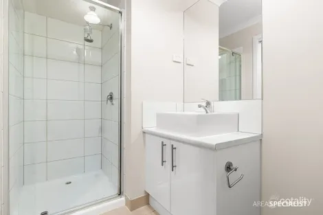 Property photo of 25 Allunga Way Werribee VIC 3030