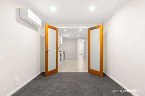 Property photo of 25 Allunga Way Werribee VIC 3030