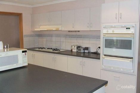 Property photo of 20 Stirling Avenue Cranbourne North VIC 3977