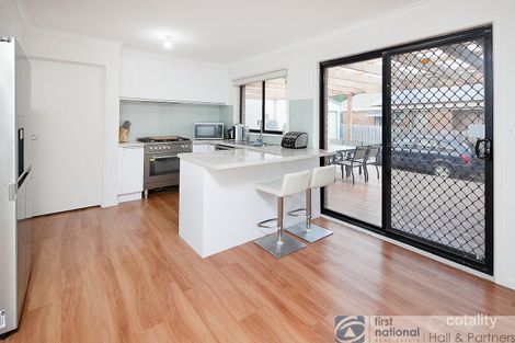 Property photo of 125 Avebury Drive Berwick VIC 3806