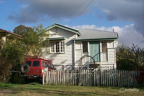 3 Pryde St, Camp Hill, QLD 4152