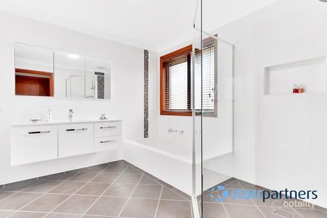 Property photo of 5 Ebro Place Kearns NSW 2558