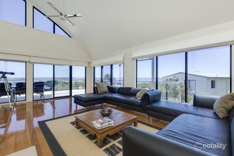 Property photo of 32 Panorama Drive San Remo VIC 3925