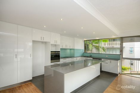 Property photo of 5 Francis Street Mermaid Beach QLD 4218