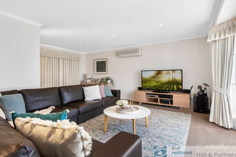 Property photo of 3 Denton Drive Endeavour Hills VIC 3802