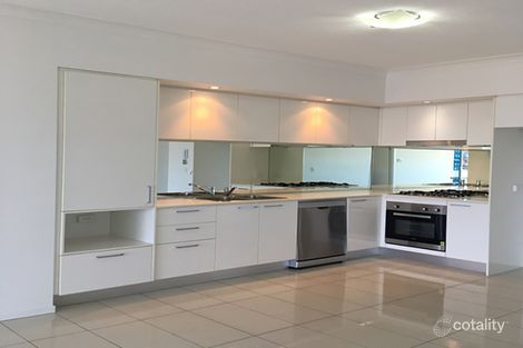 Property photo of 103/2 East Quay Drive Biggera Waters QLD 4216