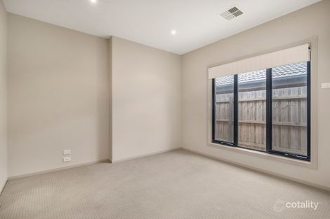 Property photo of 5 Browning Court Watsonia North VIC 3087