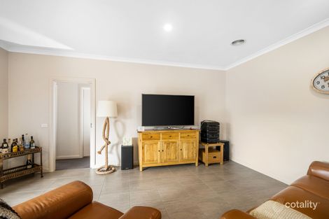 Property photo of 2/19 Bromley Street Thomson VIC 3219