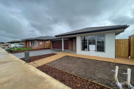 42 Worn Rd, Charlemont, VIC 3217