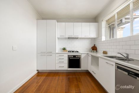 Property photo of 17/129 Kambrook Road Caulfield North VIC 3161