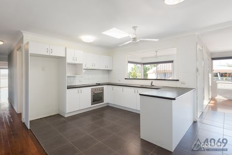 Property photo of 9 Kenmore Road Kenmore QLD 4069