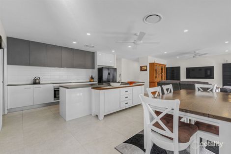 Property photo of 147 Queens Road Nudgee QLD 4014