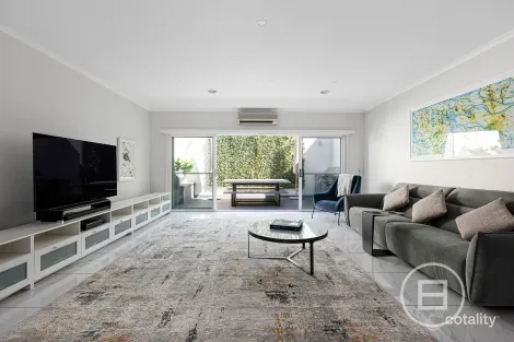 Property photo of 4A Spring Street Prahran VIC 3181