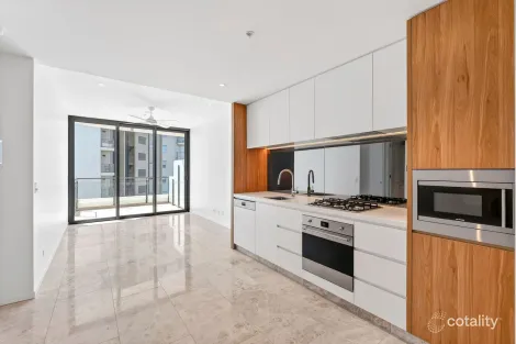 206/26-28 Alexandra Ave, Mermaid Beach, QLD 4218