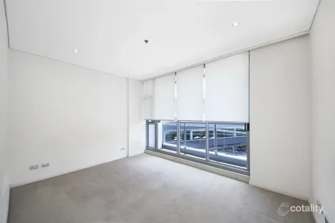 Property photo of 1020/2-4 Lachlan Street Waterloo NSW 2017