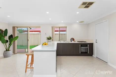 Property photo of 12 Denison Turn Ridgewood WA 6030