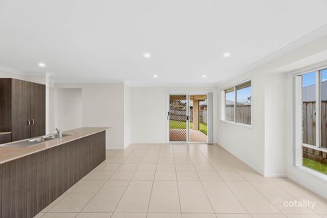 Property photo of 27 Paradise Street Gillieston Heights NSW 2321