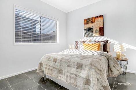 Property photo of 7 Banjolina Circuit Craigieburn VIC 3064