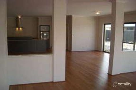 Property photo of 34 Barbarigo Bend Aveley WA 6069
