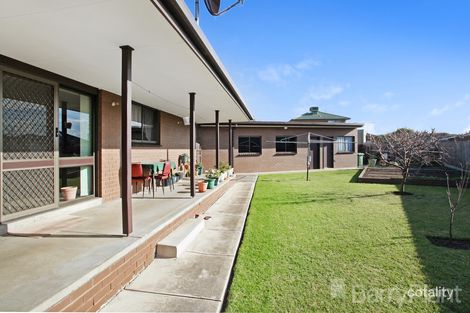 10 Cousen Pl, Gladstone Park, VIC 3043