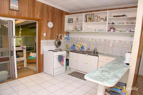 Property photo of 18 Yoomba Crescent Alexandra Headland QLD 4572