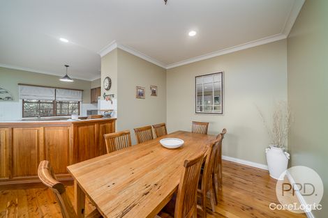 Property photo of 64 Henwood Avenue Kooringal NSW 2650