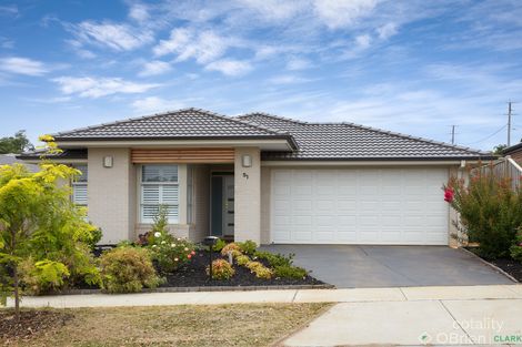 51 Meadowbrook Cres, Warragul, VIC 3820