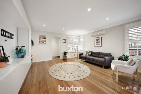 Property photo of 10 Greendale Road Bentleigh East VIC 3165