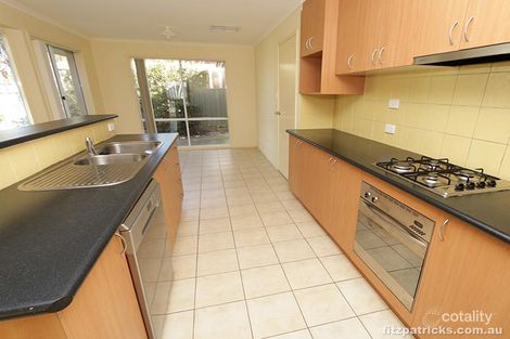 Property photo of 2 Tikki Place Glenfield Park NSW 2650
