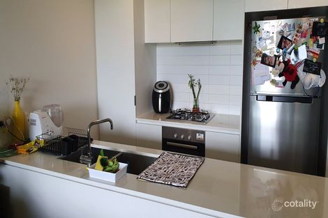Property photo of 207/9 Hewitt Avenue Footscray VIC 3011