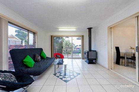 Property photo of 25 Janet Crescent Bundoora VIC 3083