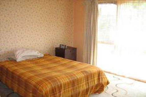 Property photo of 3 Miranda Close Clayton South VIC 3169
