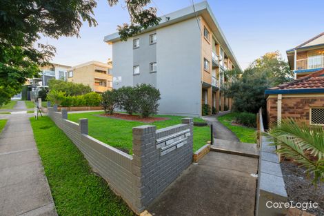 Property photo of 2/76 Kitchener Street Coorparoo QLD 4151