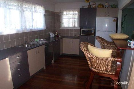 Property photo of 32 Daisy Street Wynnum QLD 4178