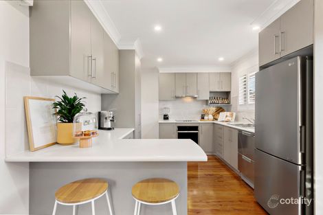 Property photo of 7 Mawarra Avenue Dapto NSW 2530