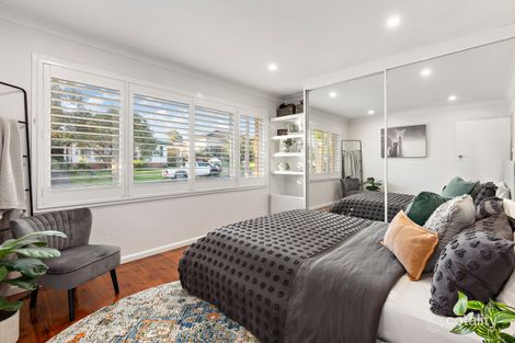Property photo of 7 Mawarra Avenue Dapto NSW 2530