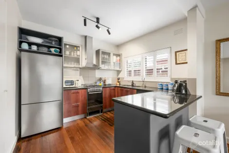 2/246 Union Rd, Surrey Hills, VIC 3127