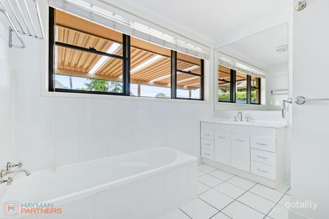 Property photo of 6 Scoble Place Mawson ACT 2607