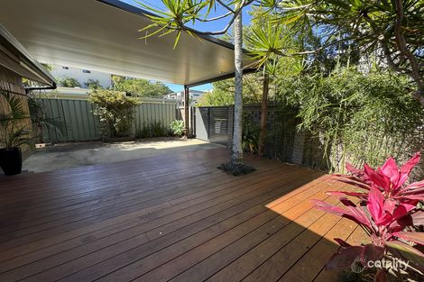 Property photo of 1/7 Bullimah Avenue Burleigh Heads QLD 4220