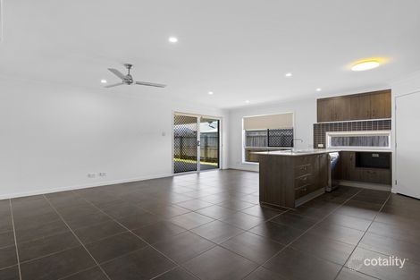 Property photo of 32 Kauri Crescent Peregian Springs QLD 4573