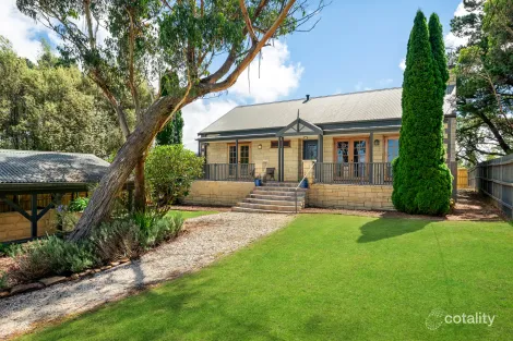 Property photo of 14 Delmonte Avenue Medlow Bath NSW 2780