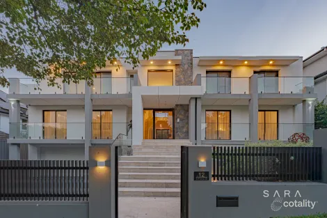 Property photo of 12 Glenview Close Bella Vista NSW 2153