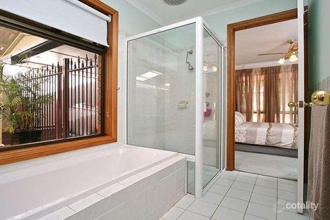 Property photo of 8 Baynes Court Greenwith SA 5125