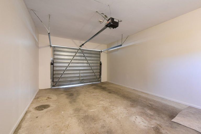 Photo of property in 68 Parkers Road, Tahunanui, Nelson, 7011