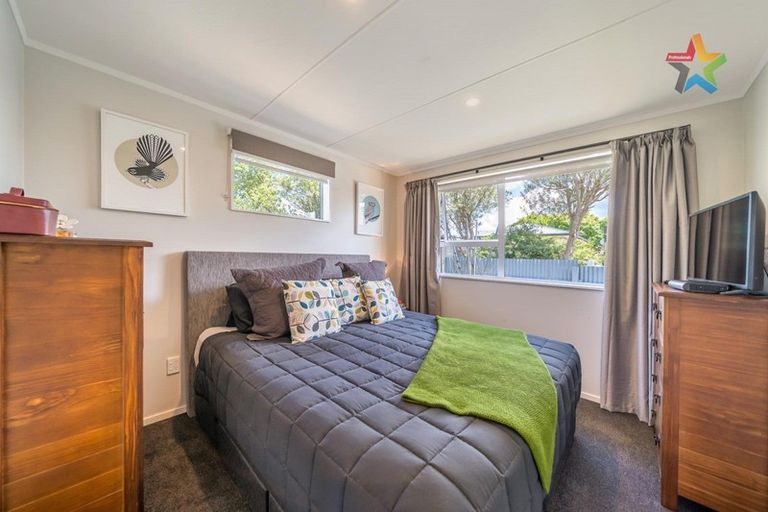 Photo of property in 2/6 Galway Street, Waterloo, Lower Hutt, 5011